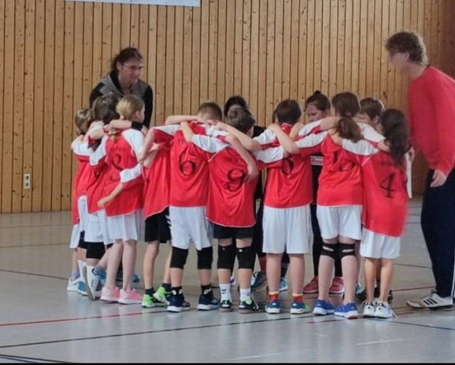 Handball „Minis" gastierten zum Turnier in Pyrbaum