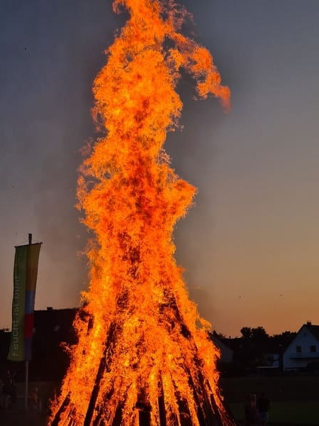 Sonnwendfeuer2025-1