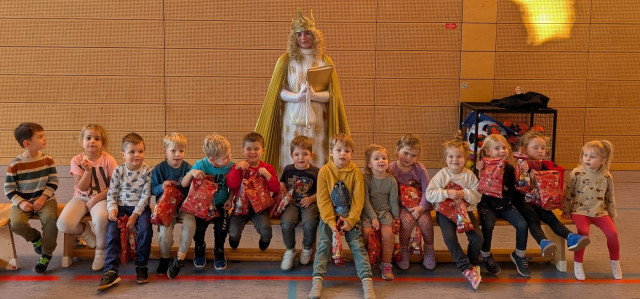 Das Christkind zu Besuch bei unseren Bambinis