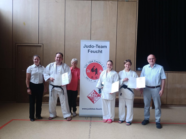 Nervenstark zum Dan – Drei Judoka tragen zur Abteilungsgeschichte bei