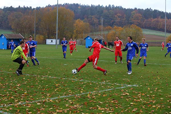 Matthias Meinhardt mit dem 1:0