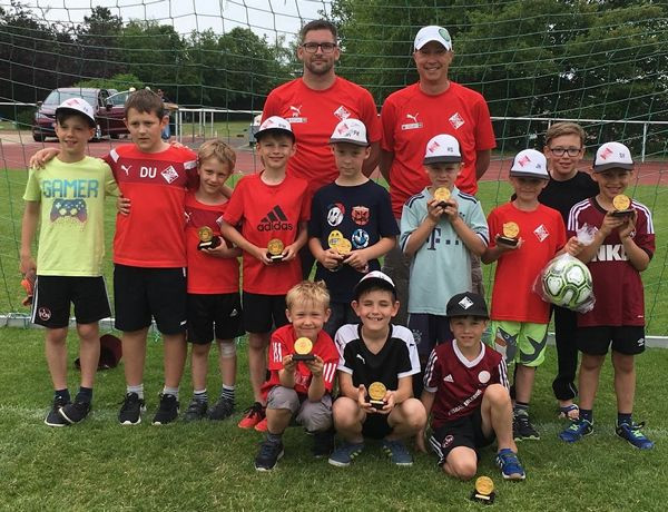 F2 des TSV 1904 Feucht beim internationalen Fußballturnier DJC Stuttgart