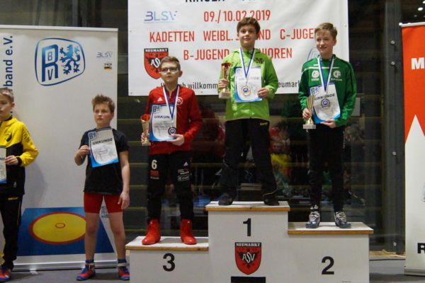 Leonard Linden Bayerischer Vizemeister im Ringen