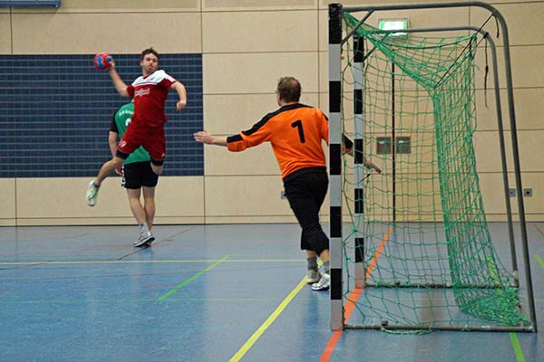 TSV 04 Feucht – DJK Erlangen 38:24 (19:13)