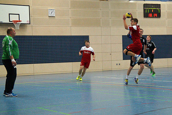 TSV 04 Feucht - HC SGS/TV Amberg   30:20 (18:8)