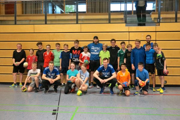 Die männliche m/wC-Jgd. mit Christopher Bissel, Nikolas Katsigiannis, Nikolai Link und Jonas Thümmler nach der Trainingseinheit