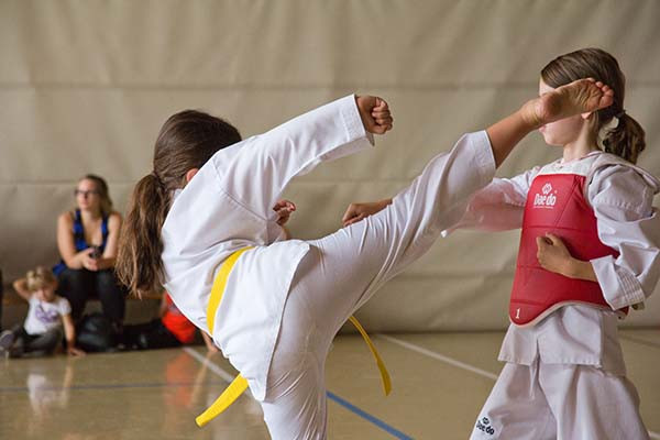 Hohes Niveau bei der Gürtelprüfung in der Taekwondo Abteilung des TSV 1904 Feucht