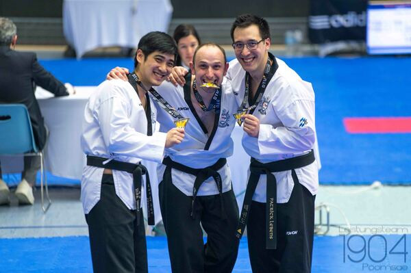 Medaillen auf internationaler German Open Poomsae in Hamburg