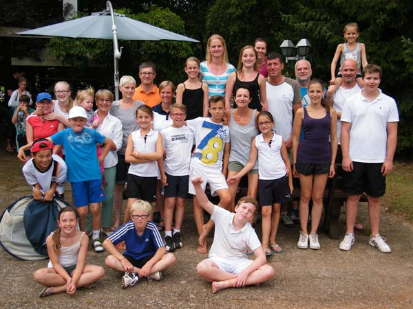 Action auf der Tennis-Waldanlage
