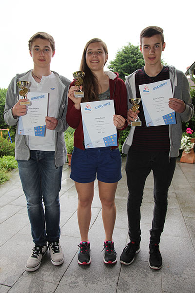 v.L. Julian Dingfelder, Jasmin Danke, Marius Schnelle