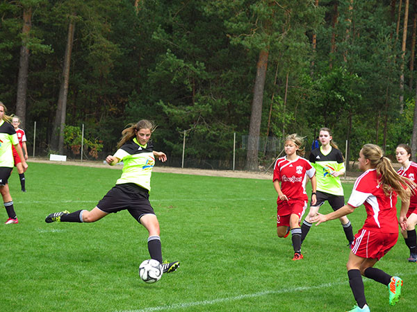 (SG) TSV 04 Feucht - SpVgg Erlangen II 4:1 (2:0)