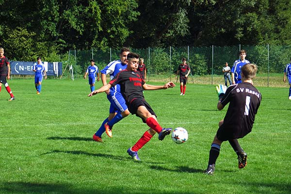 SG Altdorf/Rasch - TSV 04 Feucht 1:4 (1:2)