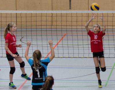 b2ap3_thumbnail_Volleyball_u13_191217a.jpg